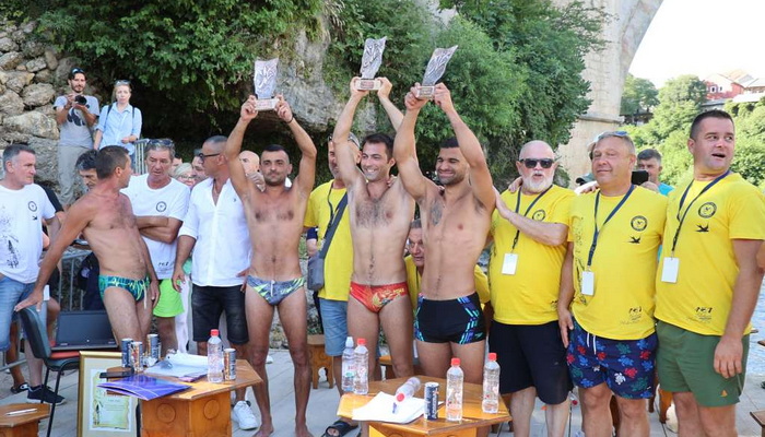 Igor Kazić i Evald Krnić pobjednici skokova sa Starog mosta