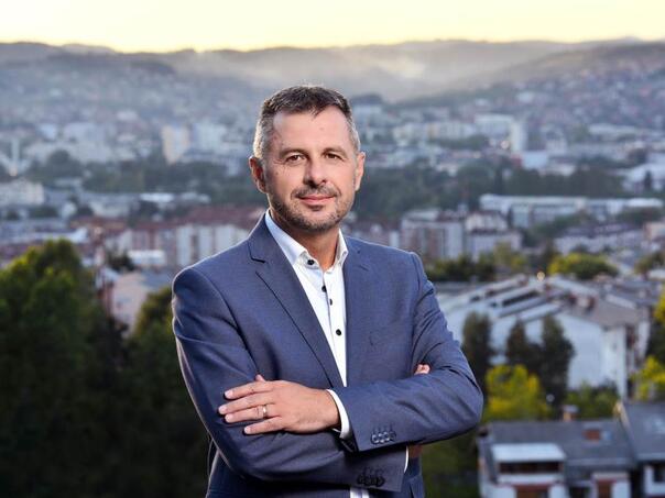 Igor Radojičić prekinuo šutnju: Vraća se u politiku?