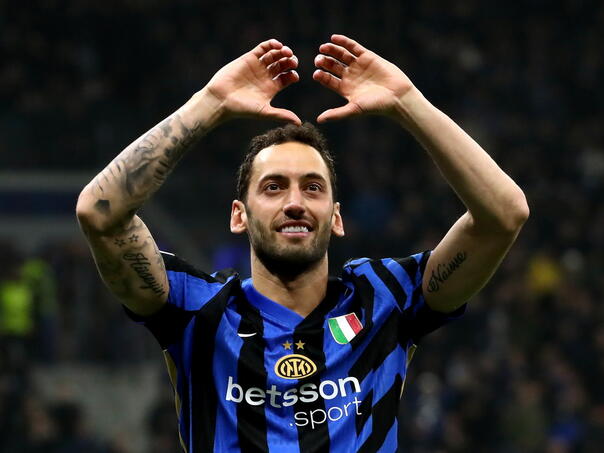 Igrač Intera klanjao Bajram namaz u bosanskom džematu u Njemačkoj