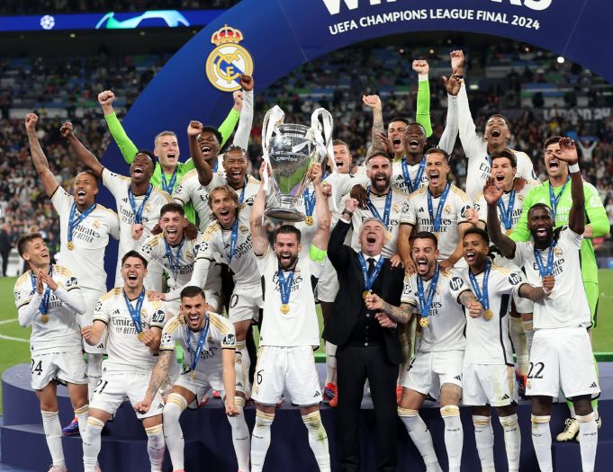 Igrači Reala podigli trofej Lige prvaka