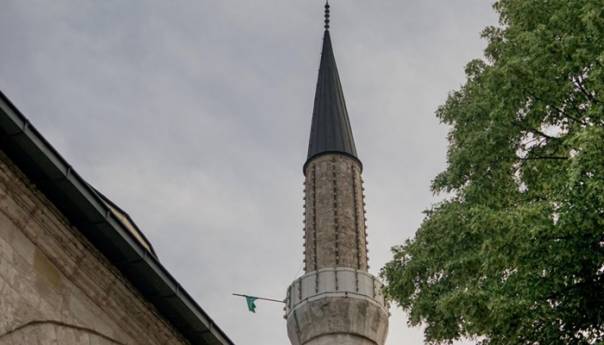 Imami će 24 sata dnevno imati odobren pristup džamijama