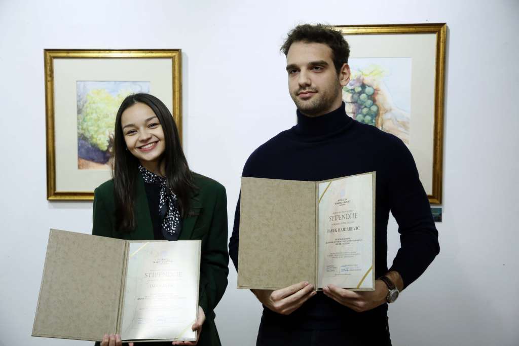 Iman Jahić i Faruk Hajdarević ovogodišnji dobitnici stipendije Fondacije 'Karim Zaimović'