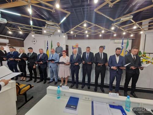 Imenovana nova Vlada ZDK, premijer Nezir Pivić