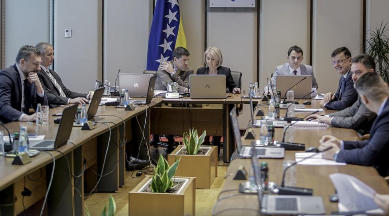 Imenovani srpski i hrvatski direktori, Bošnjaci na čekanju