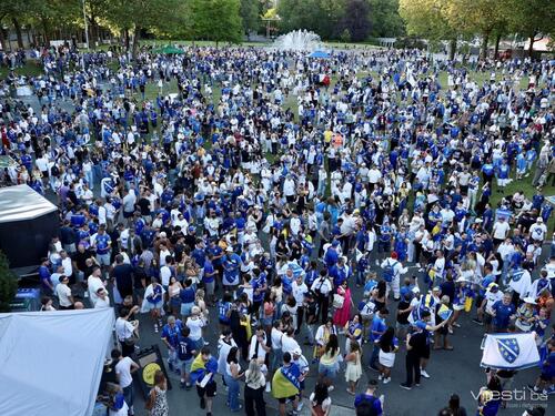 Impresivne scene: Hiljade navijača BiH okupile se u Seattleu