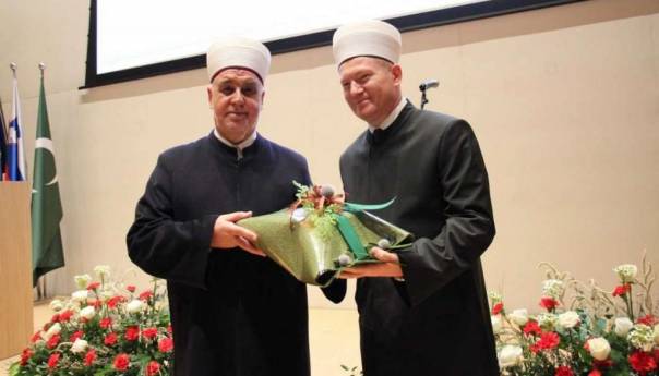 Inauguracija novog ljubljanskog muftije, prisustvovao i reis Kavazović