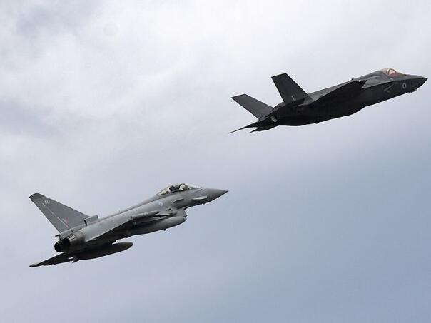 Incident na nebu uz granicu NATO-a: Presreli smo ruske avione