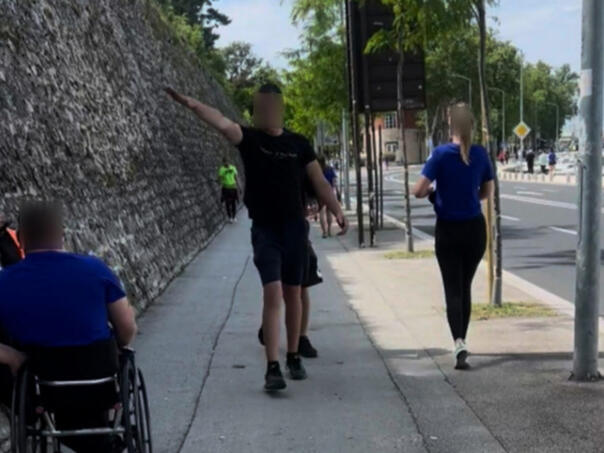 Incident u Zadru: Mladići kažnjeni zbog nacističkih uzvika na ulici