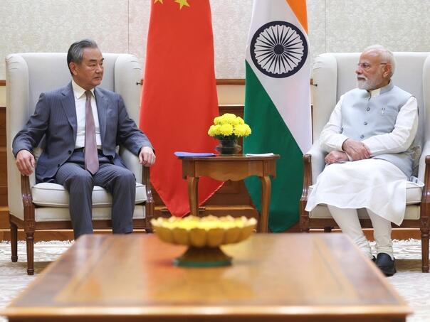 Indija i Kina dogovorile nastavak direktnih letova i jačanje trgovinske saradnje