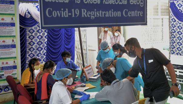 Indija ponovo oborila dnevni rekord po broju zaraženih