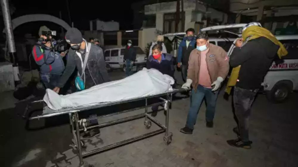 Najmanje 12 osoba poginulo u stampedu u Indiji