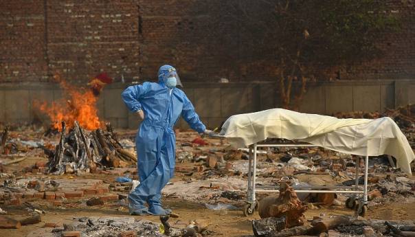 Indija: Zaraza ne jenjava, krematorijumi rade 24 sata