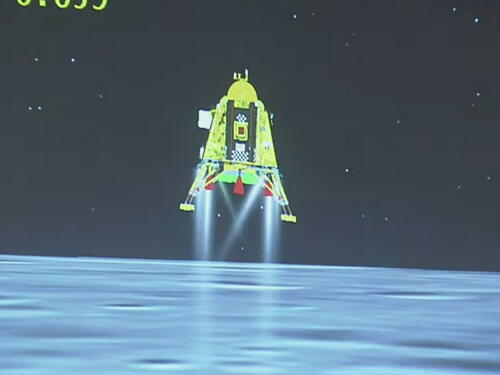 Indijska letjelica Chandrayaan-3 uspješno sletjela na Mjesec