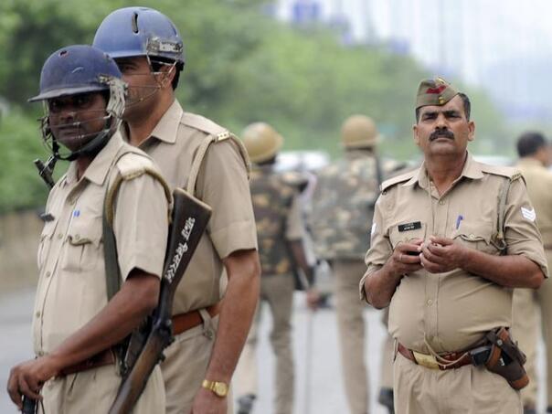 Indijska policija uhapsila šest osoba: Predstavljali se kao policajci i iznuđivali donacije