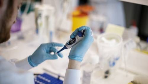Indijski farmaceut umro od pripravka, vjerovao je da liječi od koronavirusa