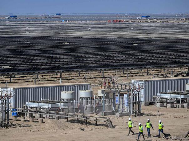 Indijski milijarder gradi elektranu pet puta veću od Pariza