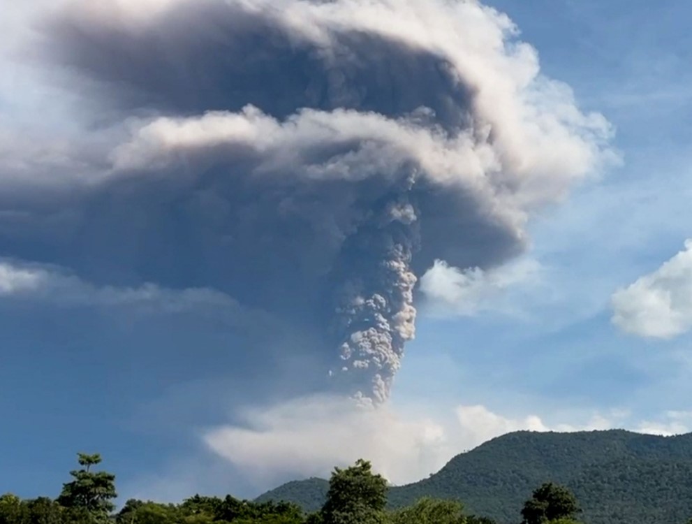 Indonezija proglasila najviši stepen uzbune 