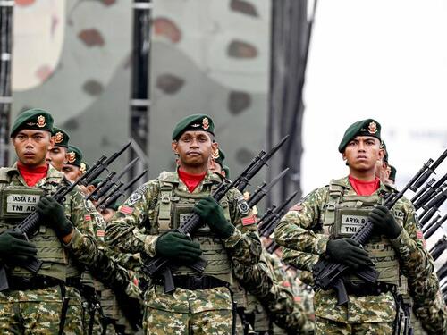 Indonezija usvojila kontraverzni zakon koji omogućava veću ulogu vojske u vladi