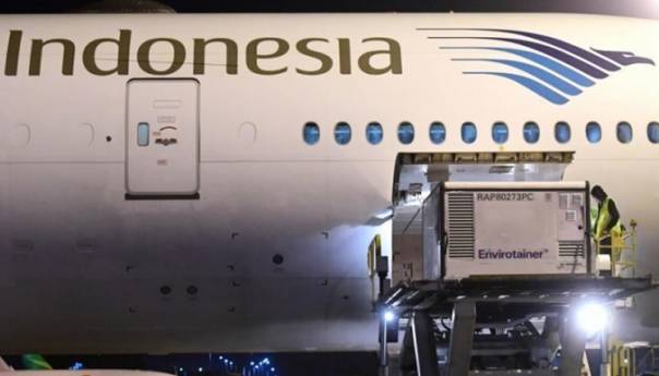 Indonezijski ministar: Iz Kine dopremljene vakcine za COVID-19