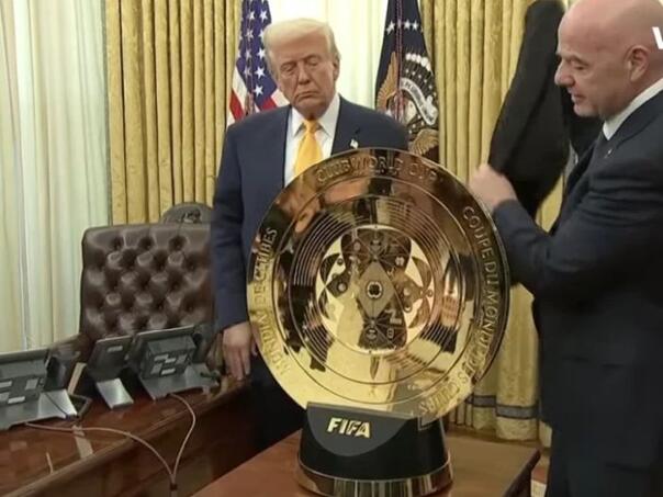 Infantino i Trump predstavili novi trofej Svjetskog klupskog prvenstva
