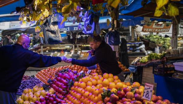 Inflacija u Turskoj u maju premašila 73 posto