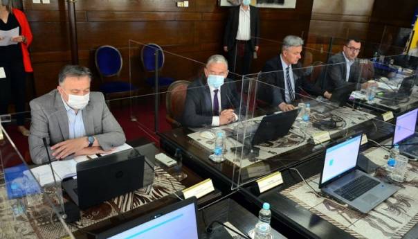 Informacije o Bloku 7 TE Tuzla idu na Parlament FBiH