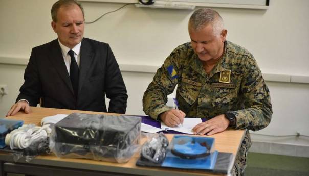 Informatička sredstva UNDP-a donirana Oružanim snagama BiH