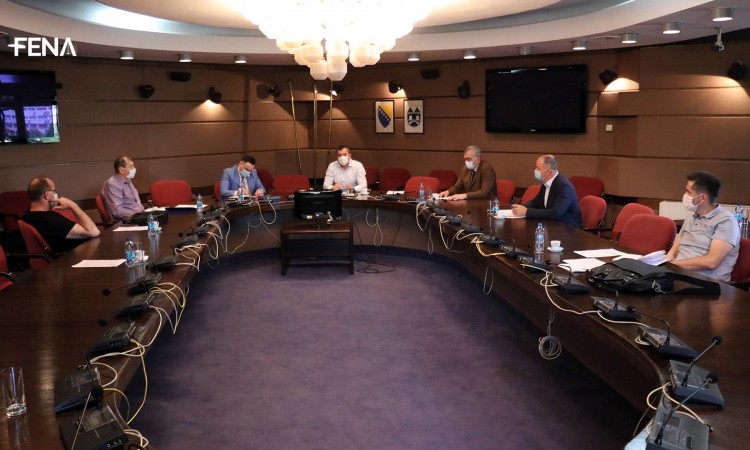 Inicirati aktivnosti u kantonalnim skupštinama o obustavi izgradnje mini HE