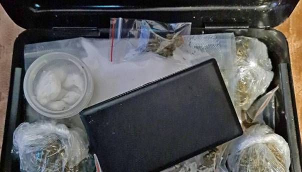 Inspektori Federalne uprave policije u Vogošći uhapsili dilera