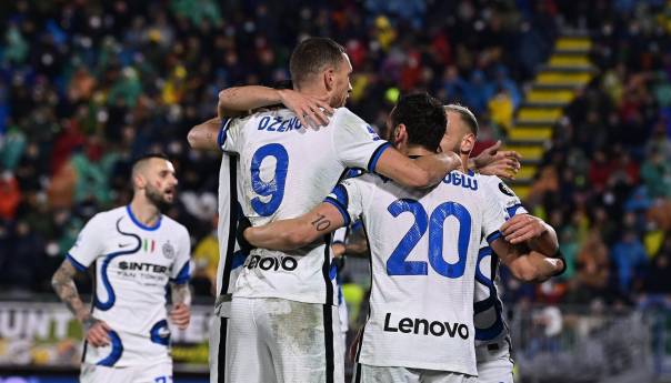Inter pobijedio u Veneciji, Džeko odigrao cijeli meč