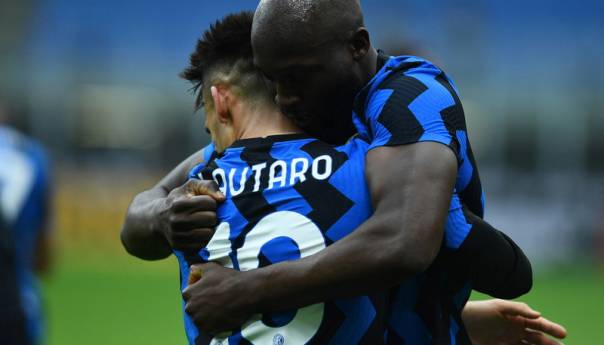 Inter razbio Milan i napravio veliki korak ka tituli prvaka Italije