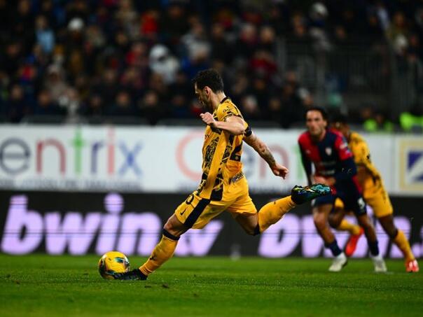 Inter rutinski savladao Cagliari i nastavio pohod ka odbrani Skudeta