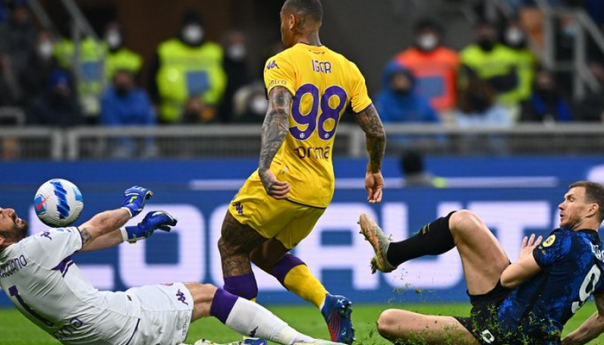 Novi kiks Intera, titula sve dalje