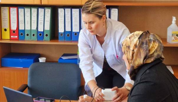 INZ obavio preventivne preglede građana povodom Svjetskog dana osteoporoze