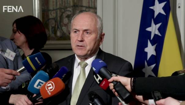 Inzko o sankcijama EU Dodiku: Pređena je crvena linija