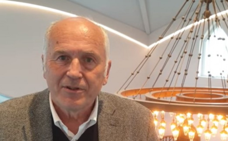 Inzko posjetio džamiju Cvijet Srebrenice