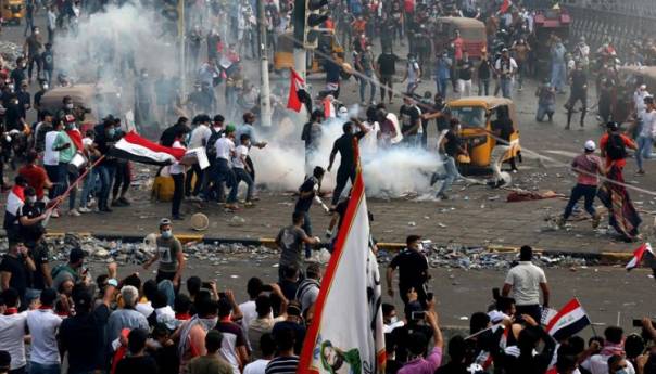 Irački ajatolah al-Sistani osudio napade na antivladine demonstrante