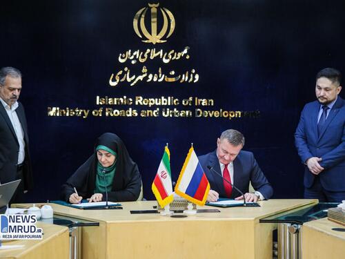 Iran i Rusija potpisali plan transportne i tranzitne saradnje za 2025.