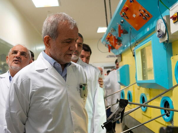 Iran neće biti prisiljen na odustajanje od svojih nuklearnih i raketnih programa