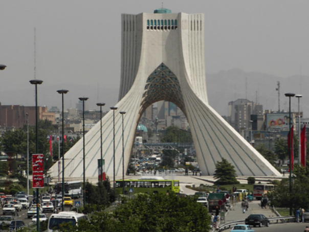 Iran neće provesti nuklearni sporazum do ukidanja zapadnih sankcija
