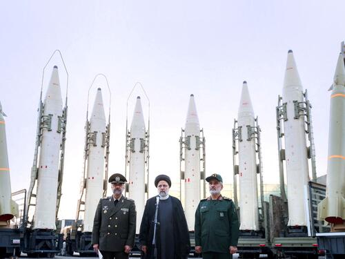 Iran negira isporuku balističkih projektila Rusiji, osudio sankcije Zapada