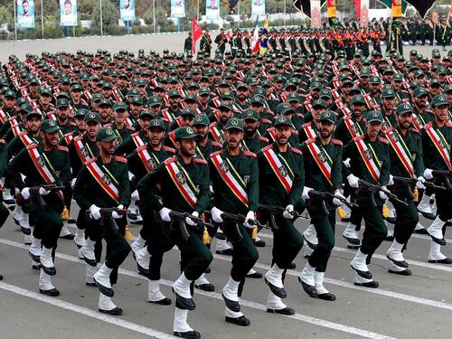 Iran planira povećanje vojnog budžeta za približno 200 posto