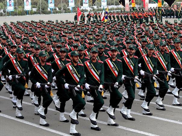 Iran planira povećanje vojnog budžeta za približno 200 posto