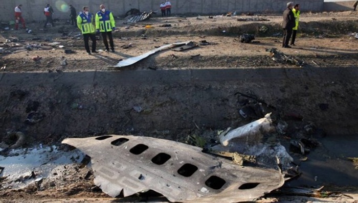 Iran poslao crne kutije srušenog ukrajinskog aviona na analizu u Francusku