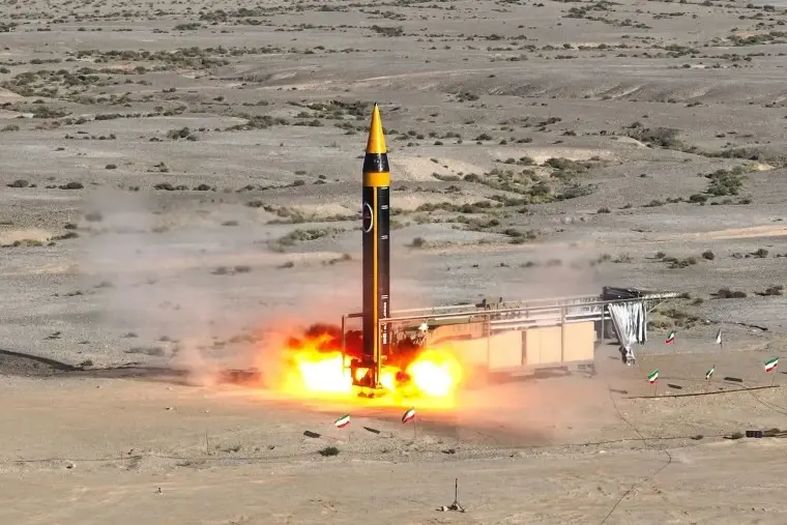 Iran prijeti Izraelu moćnom raketom 'Khaibar': Koliko je jaka i šta sve može?