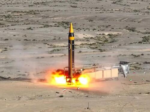 Iran prijeti Izraelu moćnom raketom 'Khaibar': Koliko je jaka i šta sve može?