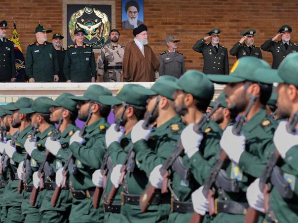 Iran prijeti "sveopćim ratom" ako ih SAD napadne