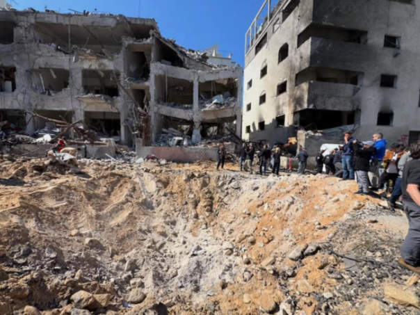 Iran raketama pogodio Tel Aviv, osmero povrijeđenih