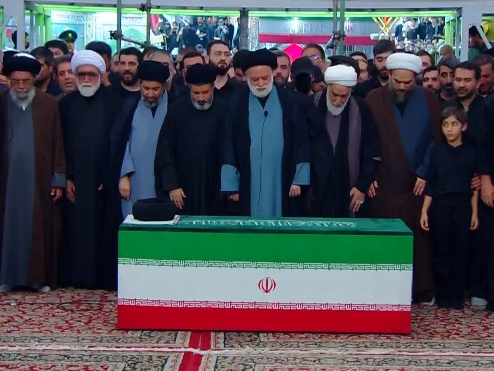 Iran se oprostio od Hameneija: Hiljade ljudi na posljednjem ispraćaju vrhovnog vođe