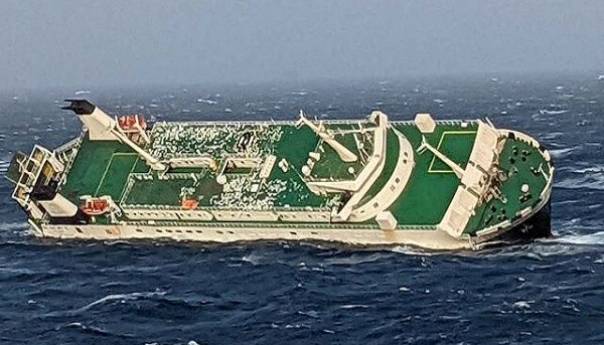 Iran spasio 29 članova posade potonulog broda pod zastavom UAE
